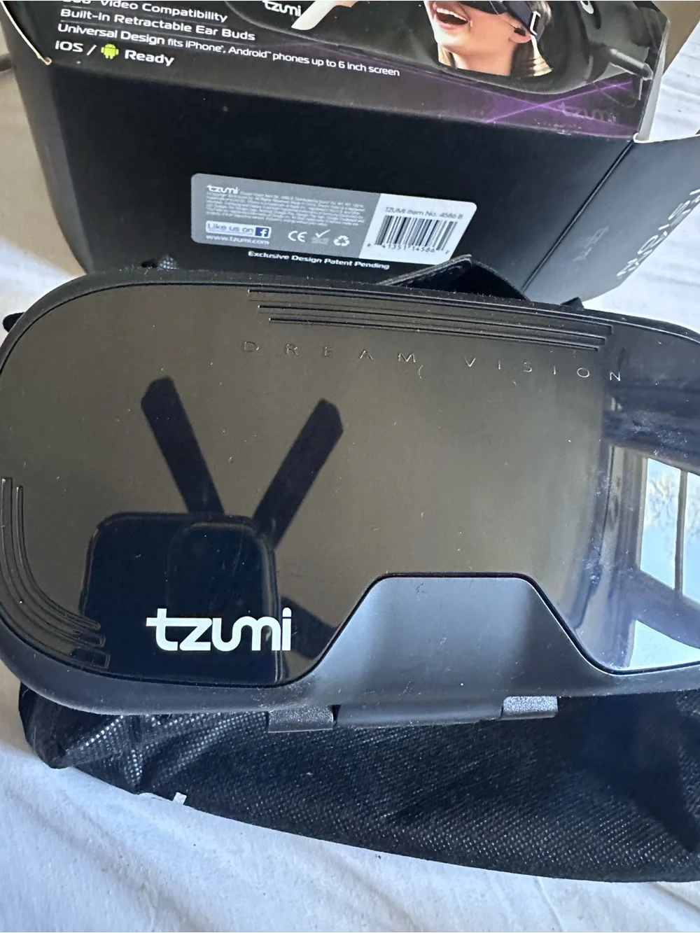 Tzumi Dream Vision Black Smartphone VR Headset